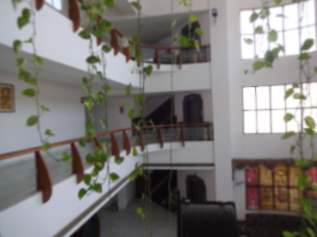 Hotel Sita Manor Gwalior Exterior foto