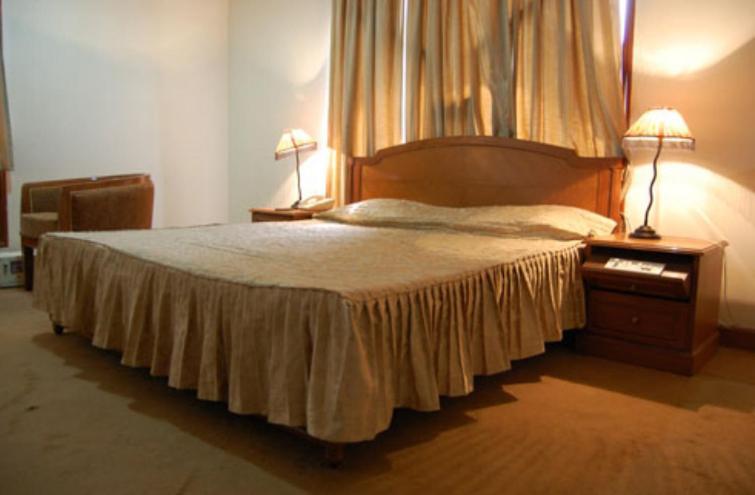 Hotel Sita Manor Gwalior Exterior foto